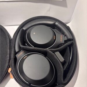 Sony WH-1000XM3 Wireless Bluetooth Noise Cancelling Headphones